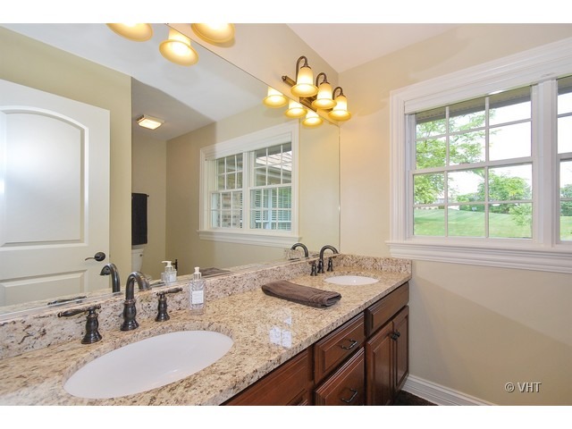36W450 Bristol Road St. Charles, IL 60175 - Photo 18 of 25