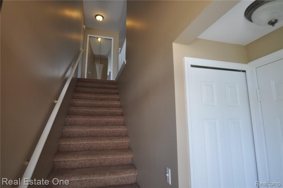 3395 Tremonte Circle, Unit 203 Rochester, MI 48306 - Photo 3 of 25 3.JPG