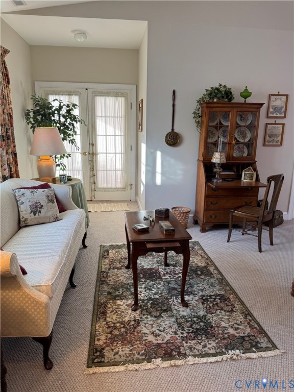 19 Bay Court Kilmarnock, VA 22482 - Photo 17 of 48 a living room with furniture and a rug