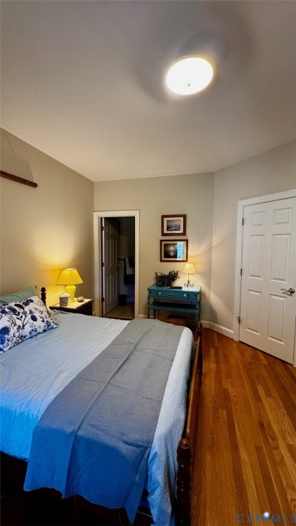 19 Bay Court Kilmarnock, VA 22482 - Photo 41 of 48 a bed room with a bed and a tv