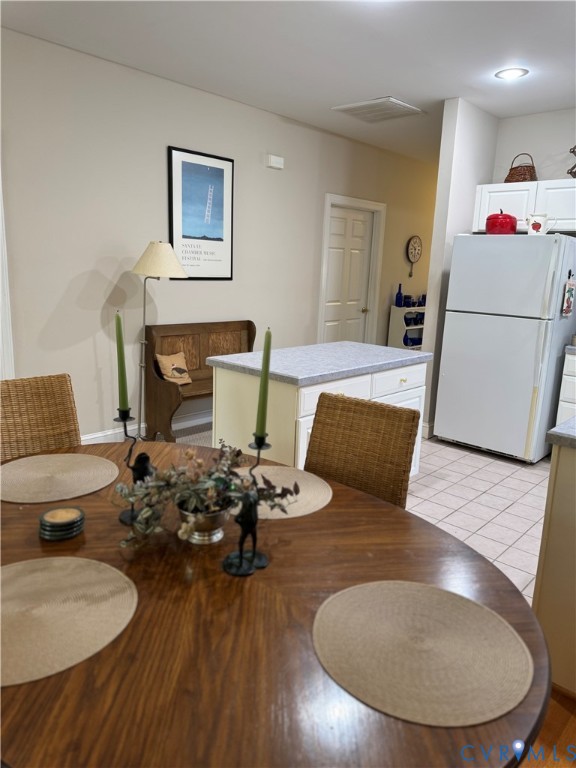 19 Bay Court Kilmarnock, VA 22482 - Photo 10 of 48 a living room with furniture and wooden floor