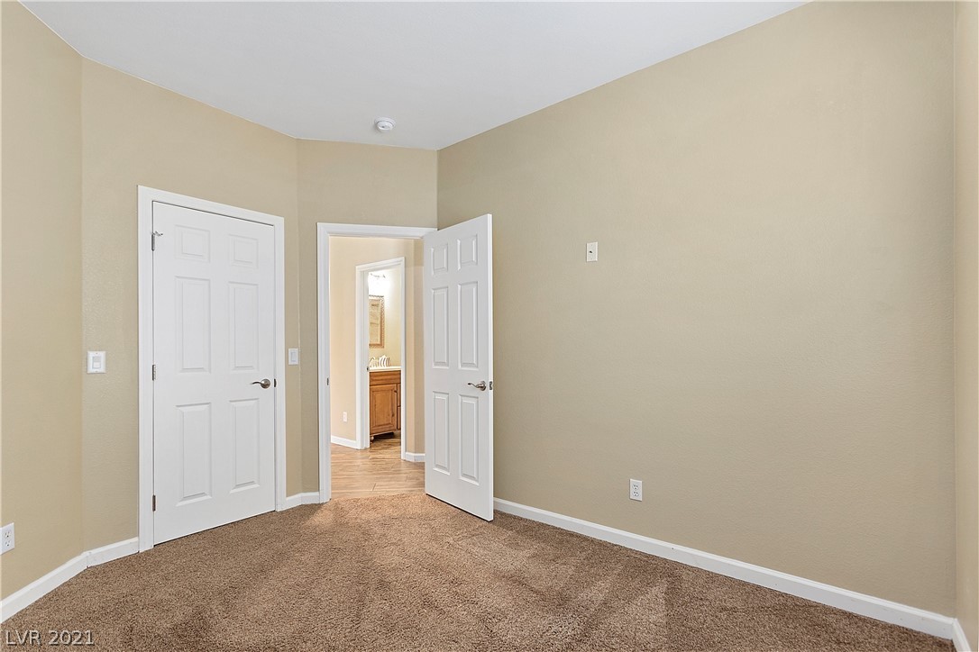 917 Shadowfax Road Henderson, NV 89015 - Photo 23 of 36 Gallery Image 23