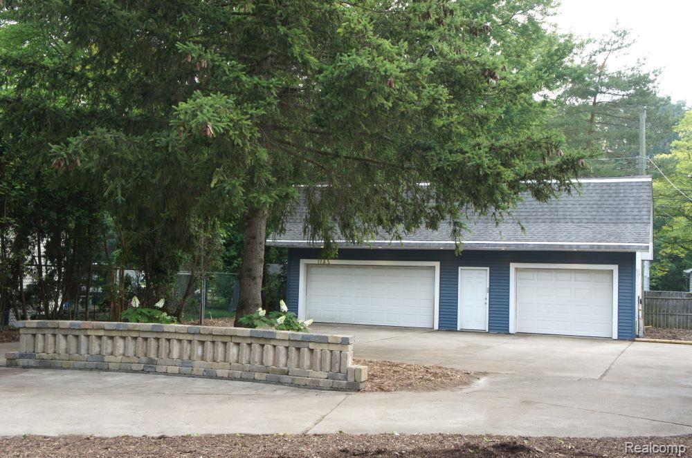 3322 Emmons Avenue Rochester Hills, MI 48307 - Photo 23 of 51
