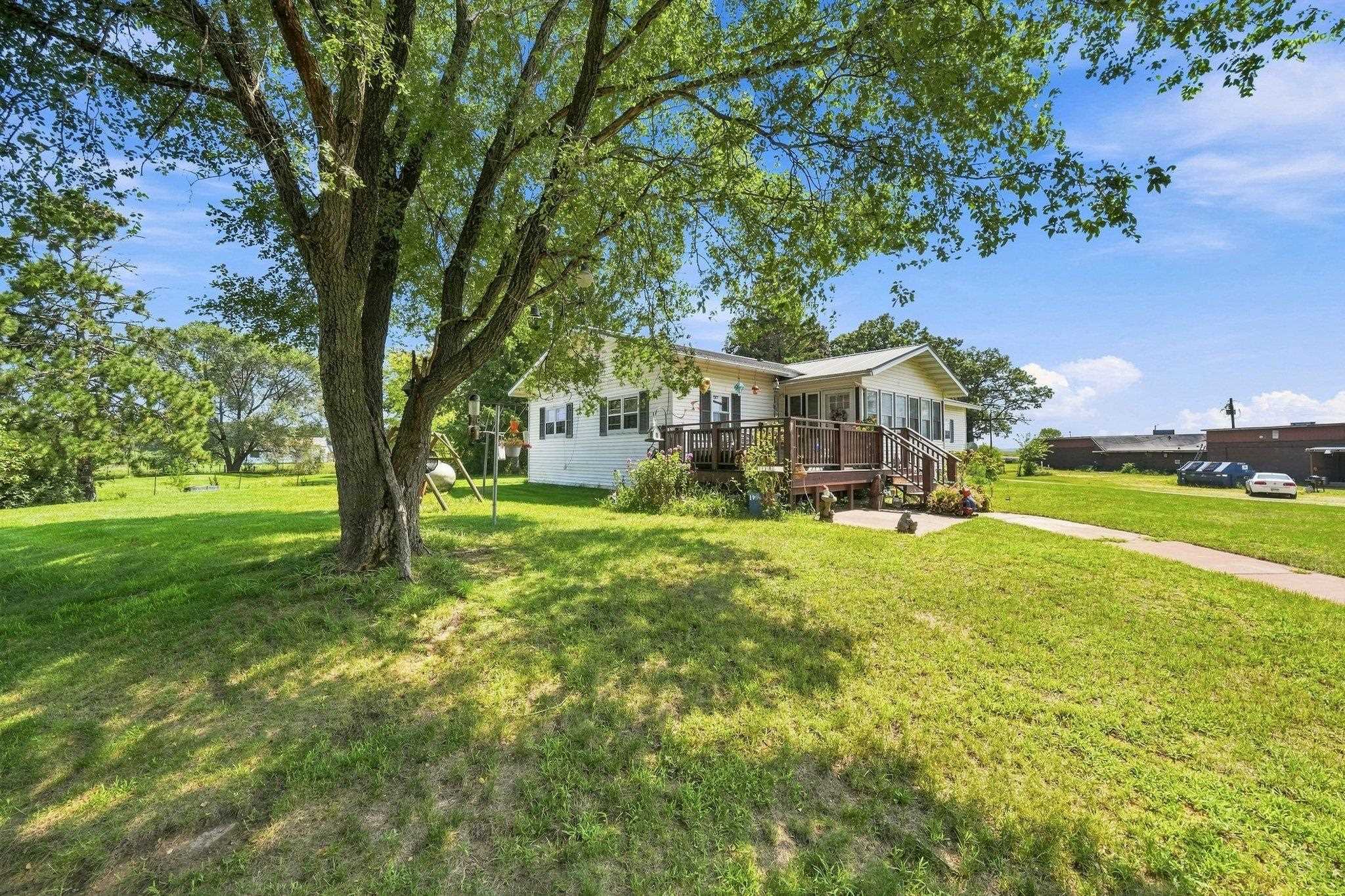W5496 Emerson Road Mauston, WI 53948 - Photo 40 of 42 Gallery Image 40