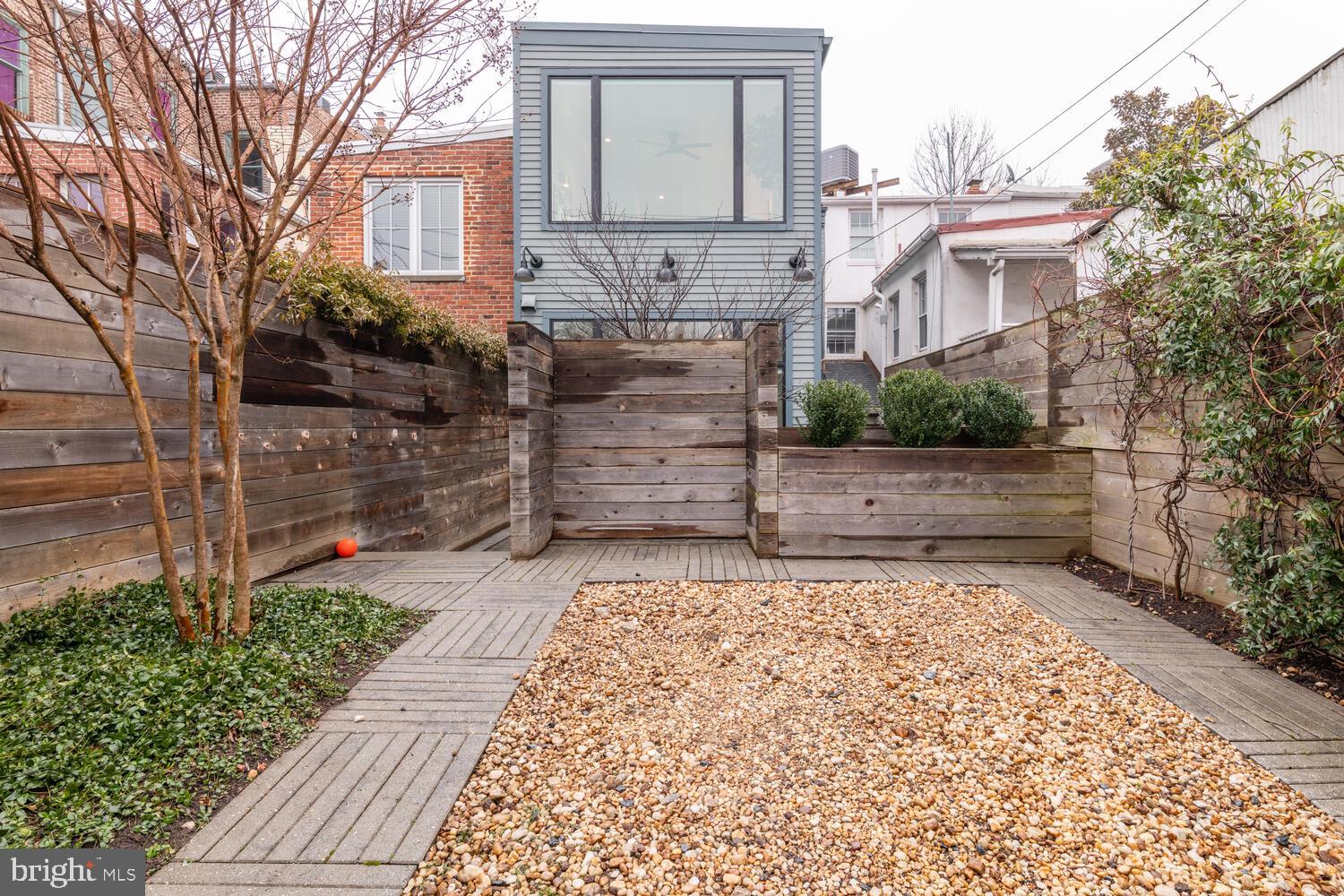 112 4th Street Northeast Washington, DC 20002 - Photo 17 of 45