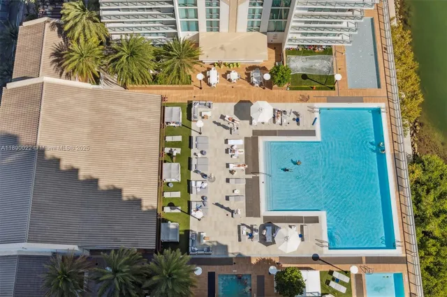 $29,000 | 330 Sunny Isles Boulevard, Unit 5UPH04, Sunny Isles Beach, FL 33160