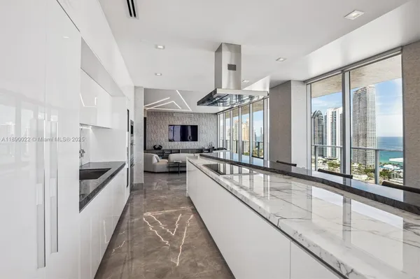$29,000 | 330 Sunny Isles Boulevard, Unit 5UPH04, Sunny Isles Beach, FL 33160