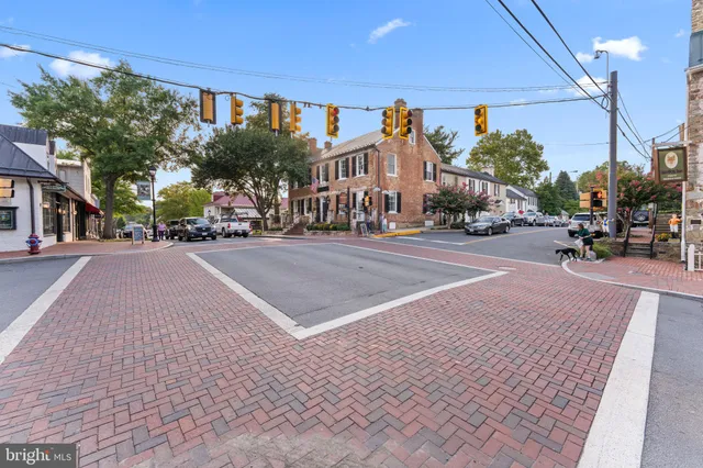 $2,289,000 | 35162 Notre Dame Lane, Middleburg, VA 20117