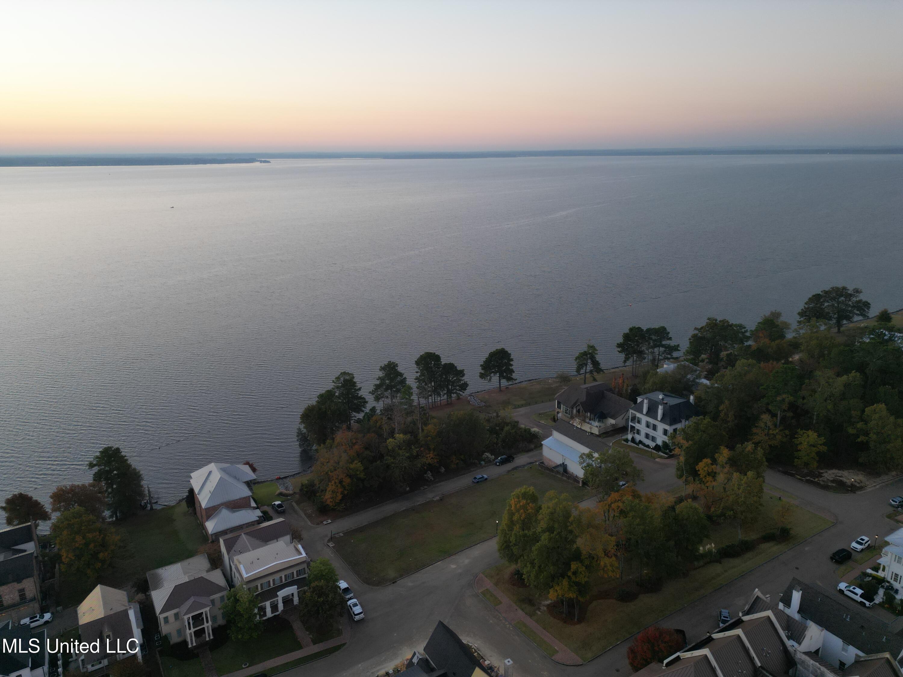 100 D'Iberville Lane Madison, MS 39110 - Photo 6 of 10 sunrise 3