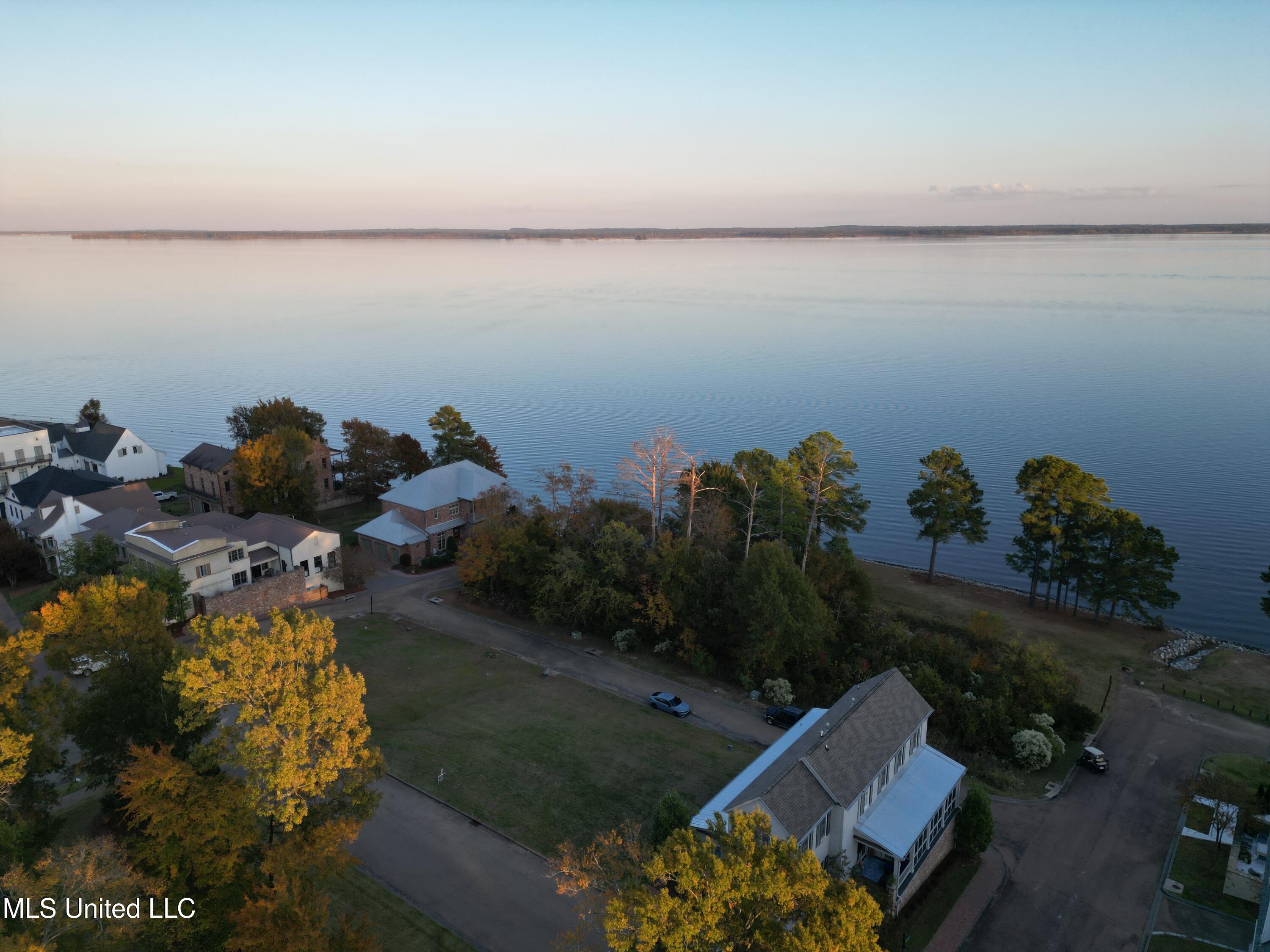 100 D'Iberville Lane Madison, MS 39110 - Photo 7 of 10 sunset