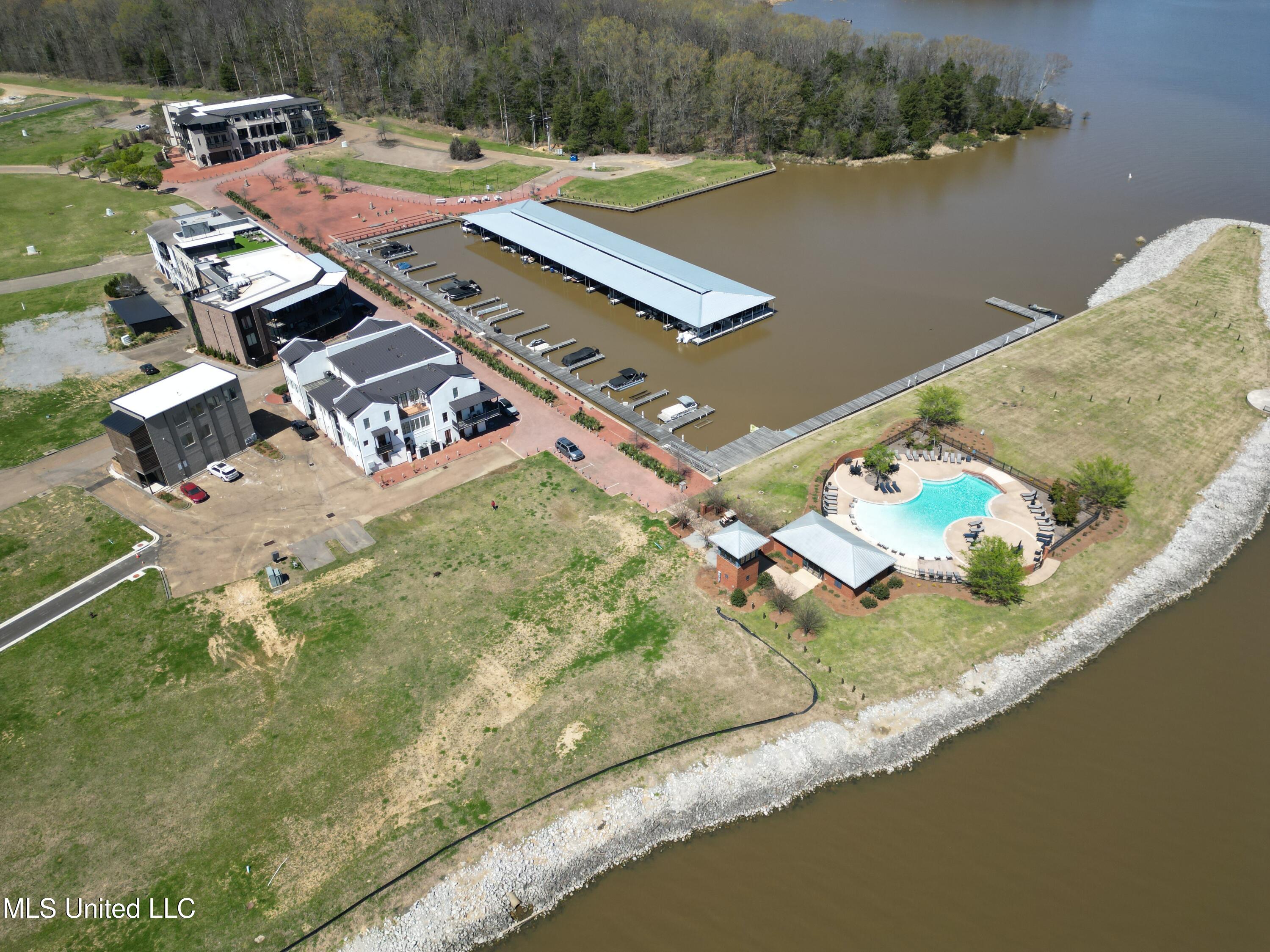 100 D'Iberville Lane Madison, MS 39110 - Photo 8 of 10 LR Marina
