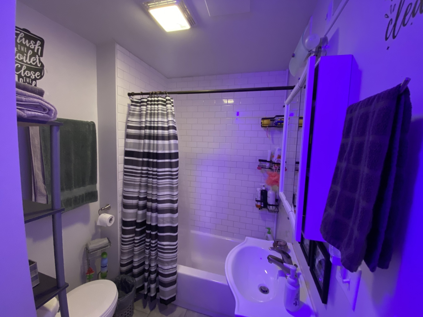 120-122 North Spring Street Elgin, IL 60120 - Photo 5 of 11