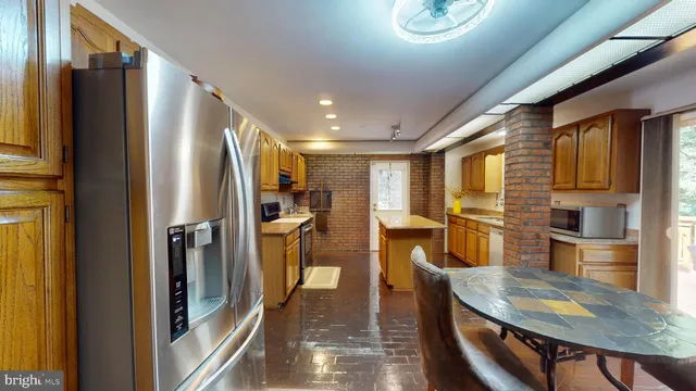 $600,000 | 5000 Leah Court, Camp Springs, MD 20746