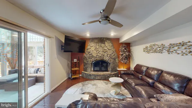 $600,000 | 5000 Leah Court, Camp Springs, MD 20746