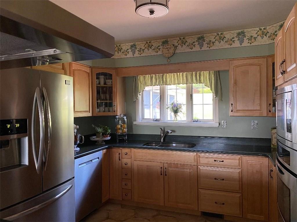 1860 Dutch Ridge Road Beaver, PA 15009 - Photo 4 of 24 Gallery Image 4