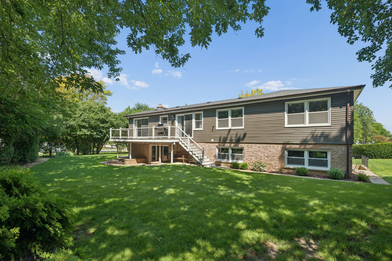 3923 Rutgers Lane Northbrook, IL 60062 - Photo 22 of 24