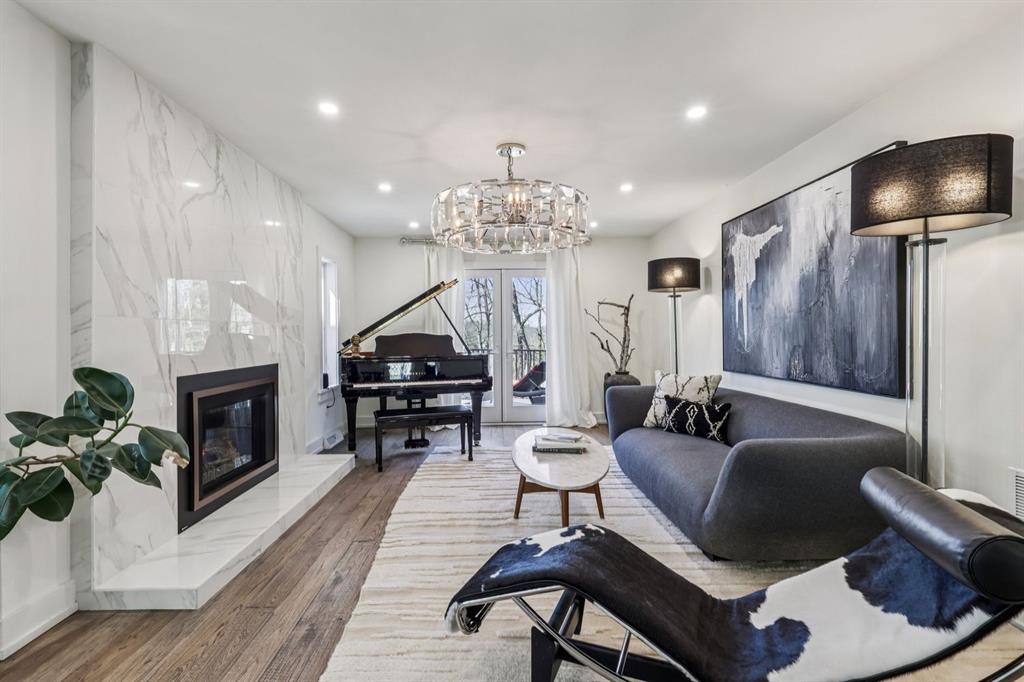 725 Field Club Road Pittsburgh, PA 15238 - Photo 2 of 50 Gallery Image 2
