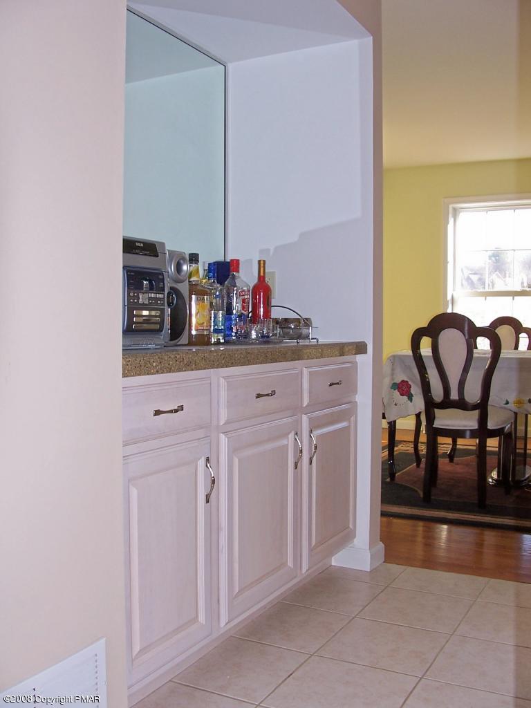 5519 Bridle Road Stroudsburg, PA 18360 - Photo 11 of 25 Butler Pass