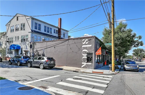 $1,950,000 | 756 Hope Street, Providence, RI 02906