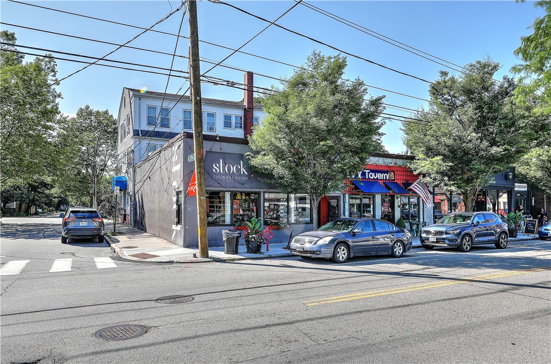 756 Hope Street Providence, RI 02906 - Photo 3 of 26