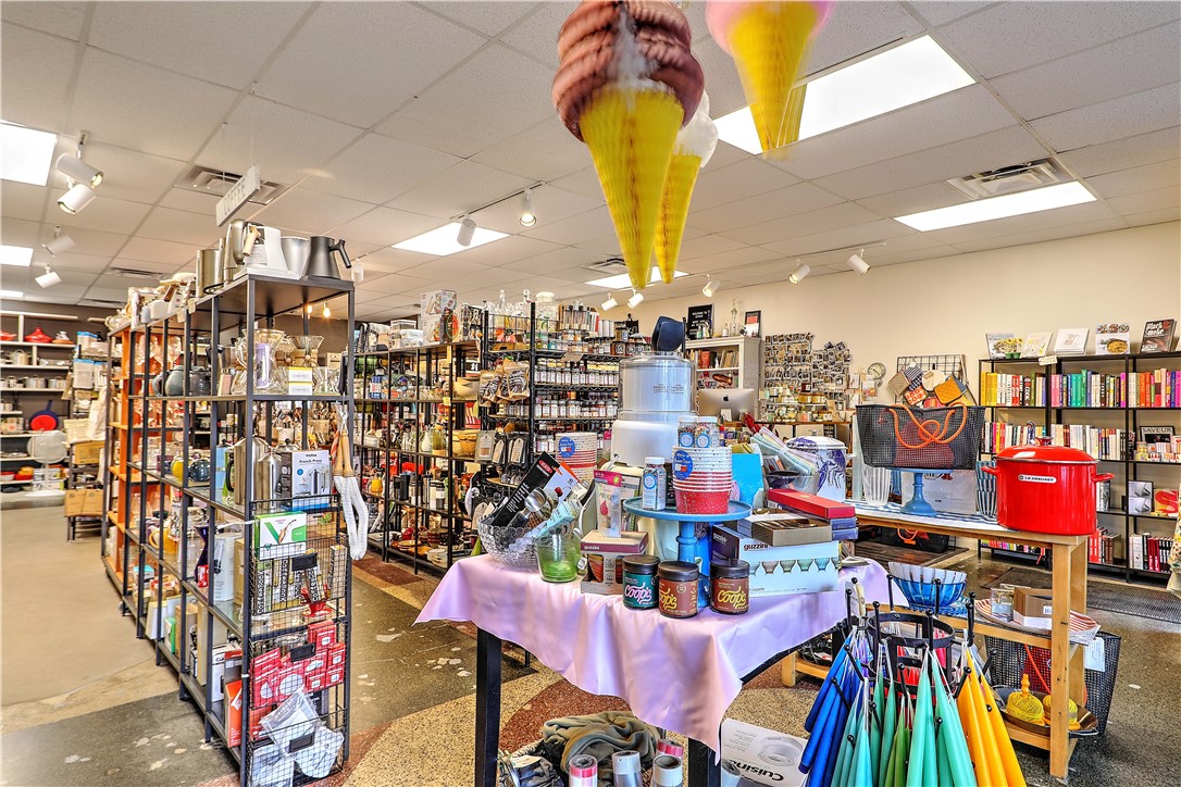 756 Hope Street Providence, RI 02906 - Photo 6 of 26