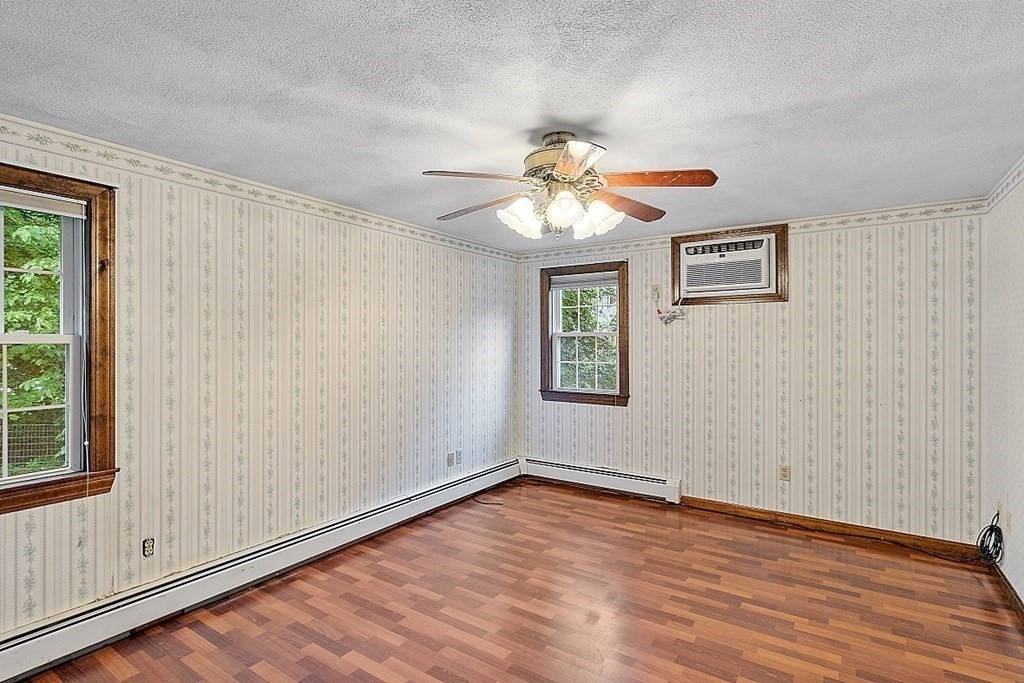 8 Cortland Road Danvers, MA 01923 - Photo 11 of 41 Gallery Image 11