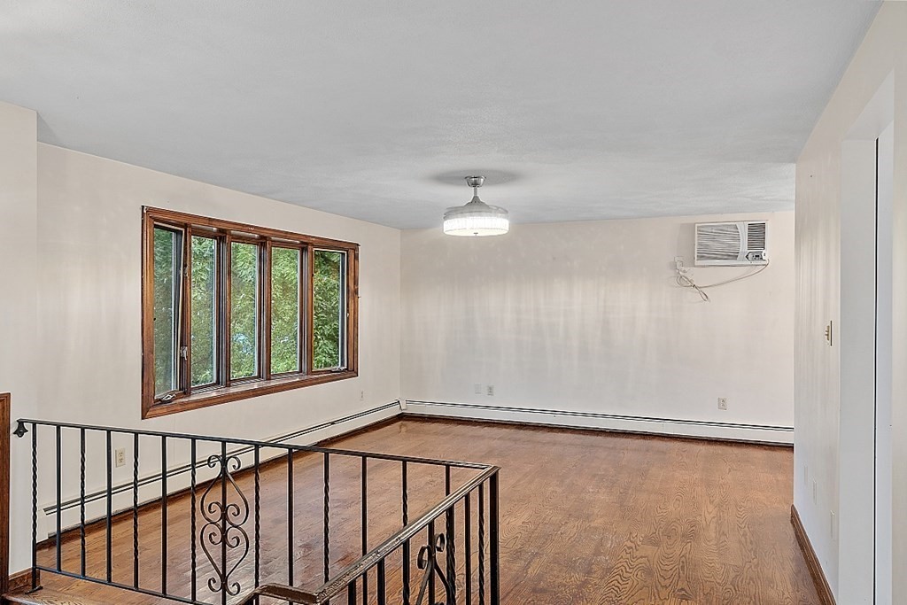 8 Cortland Road Danvers, MA 01923 - Photo 3 of 41 Gallery Image 3