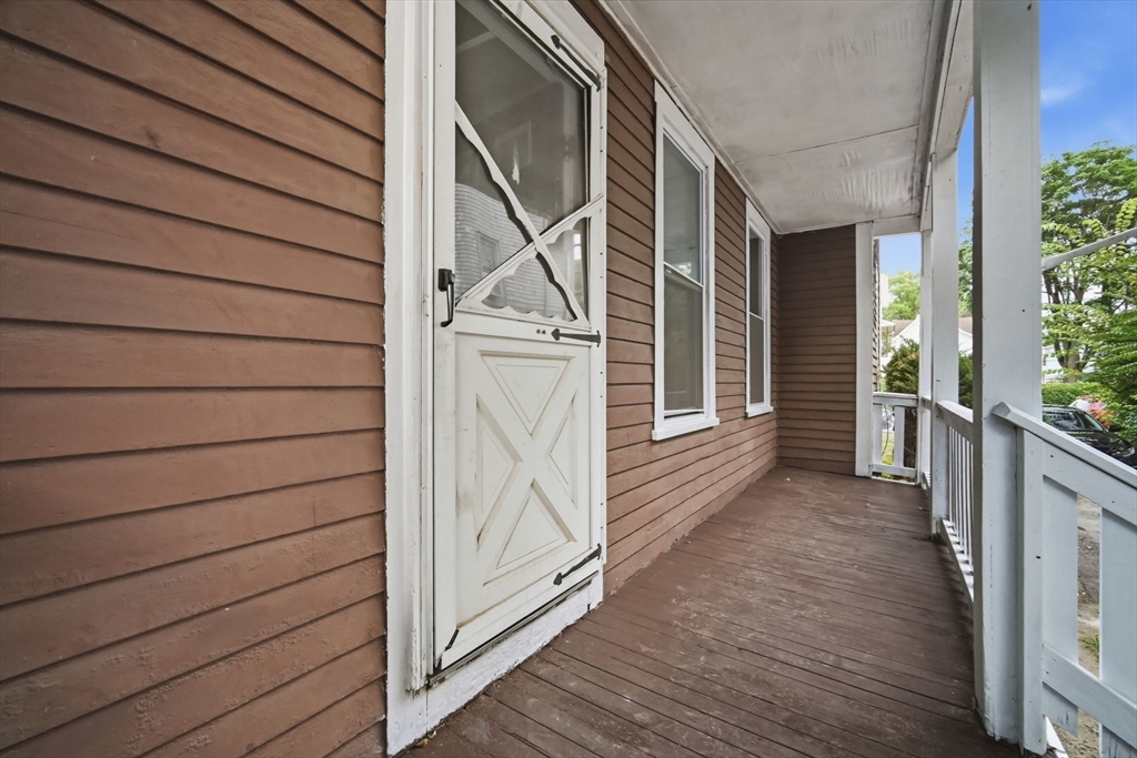 26 Hebron Street Springfield, MA 01107 - Photo 9 of 26 Gallery Image 9