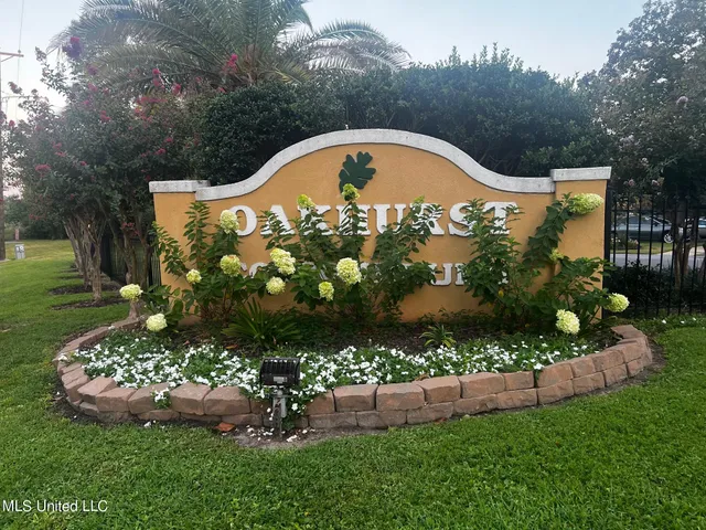 $60,000 | 3310 Washington Avenue, Unit 1211, Pascagoula, MS 39581