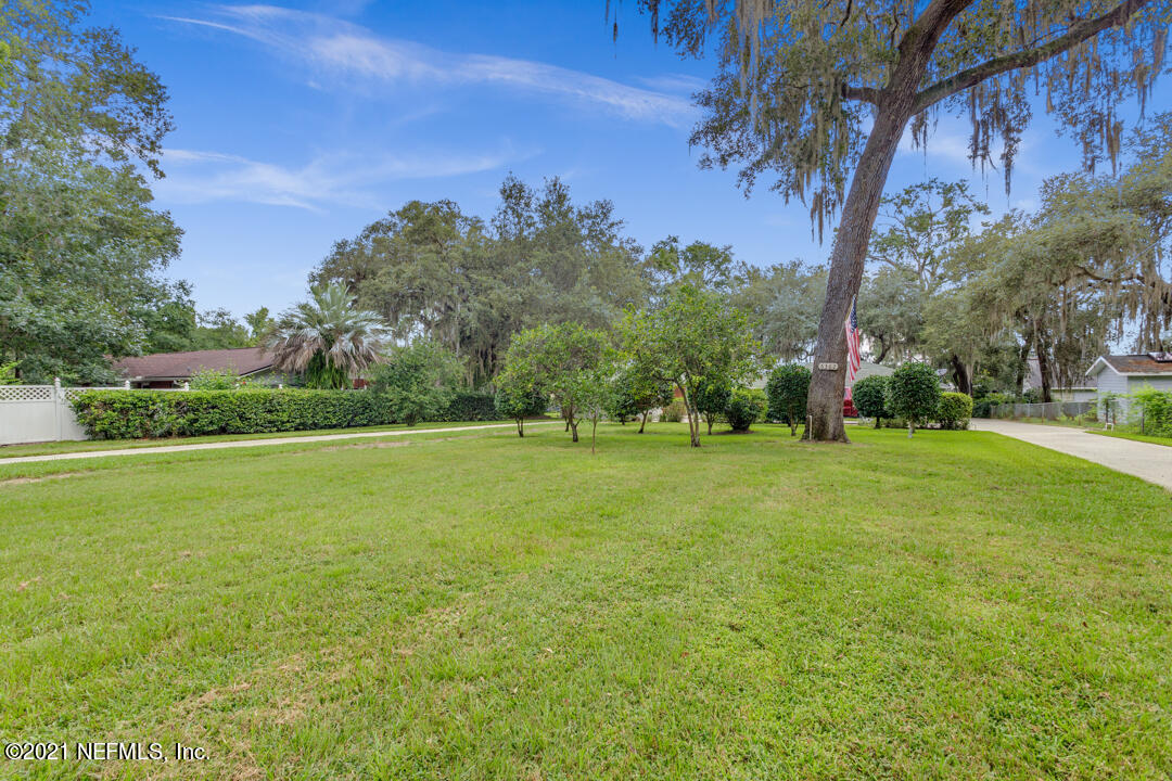 6302 Baker Road Keystone Heights, FL 32656 - Photo 27 of 40 looking from home to street