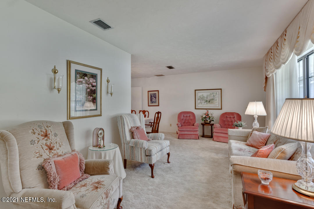 6302 Baker Road Keystone Heights, FL 32656 - Photo 3 of 40 Formal Living room