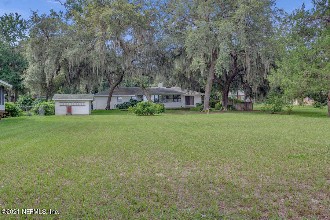 6302 Baker Road Keystone Heights, FL 32656 - Photo 34 of 40 Back Yard
