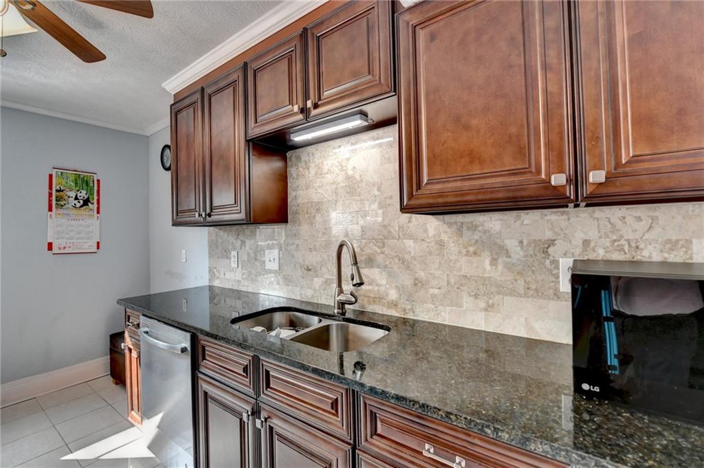 6118 Queen Anne Court Norcross, GA 30093 - Photo 20 of 40