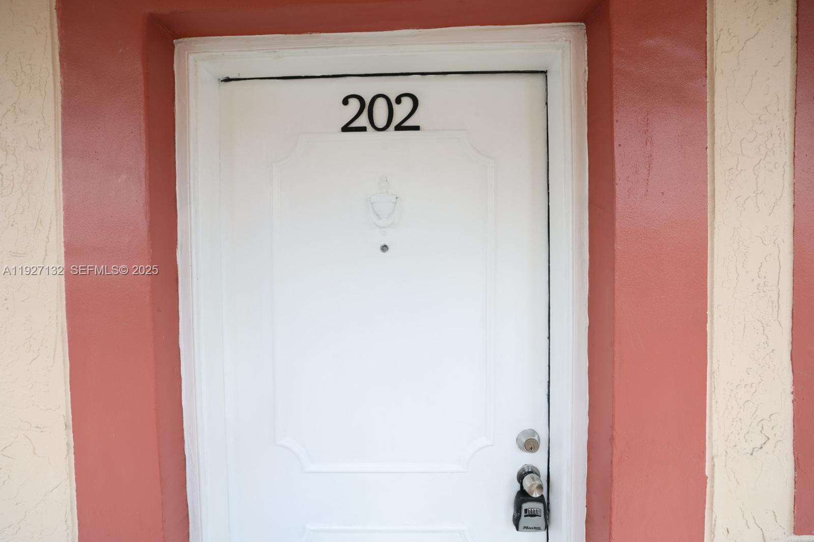 6165 West 22nd Court, Unit 202 Hialeah, FL 33016 - Photo 13 of 15