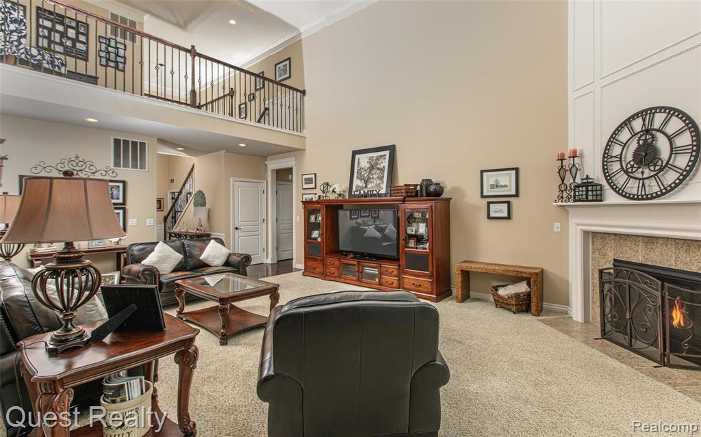 6985 Oakhurst Ridge Road Clarkston, MI 48348 - Photo 24 of 47