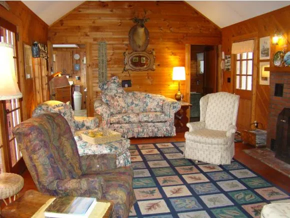 $3,955 | 33 Marden Point Road, Holderness, NH 03245