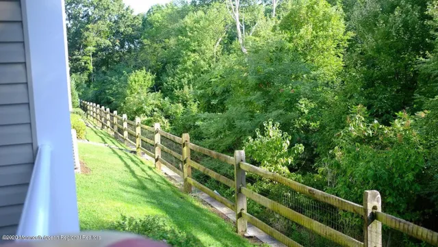 a view of an outdoor space