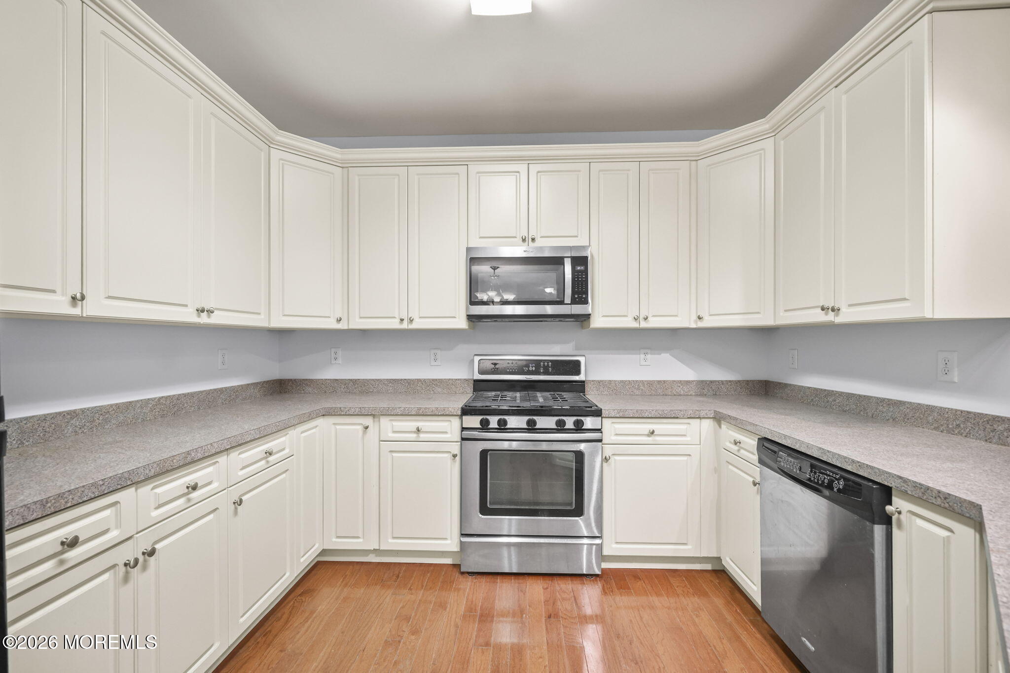 416 Sloan Court Matawan, NJ 07747 - Photo 10 of 27 Kitchen