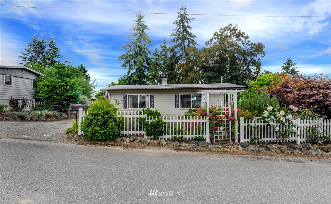 2513 Northeast 6th Place Renton, WA 98056 - Photo 12 of 12
