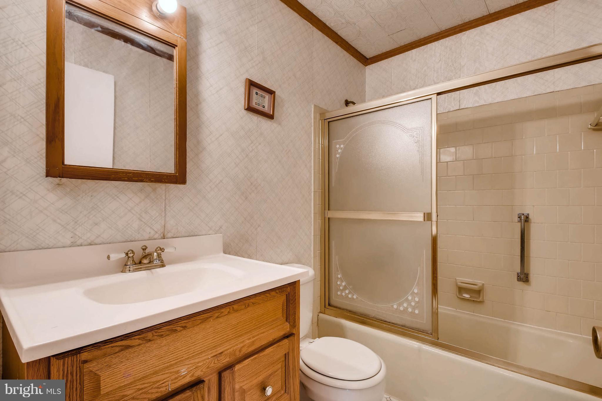 1003 Dunholme Road Reisterstown, MD 21136 - Photo 20 of 28 Bath