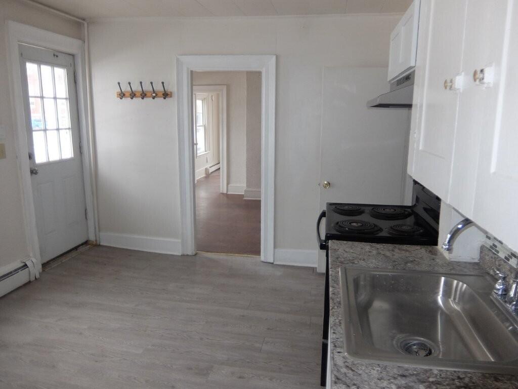 175 Alfred Street Biddeford, ME 04005 - Photo 19 of 31 DSCF3116