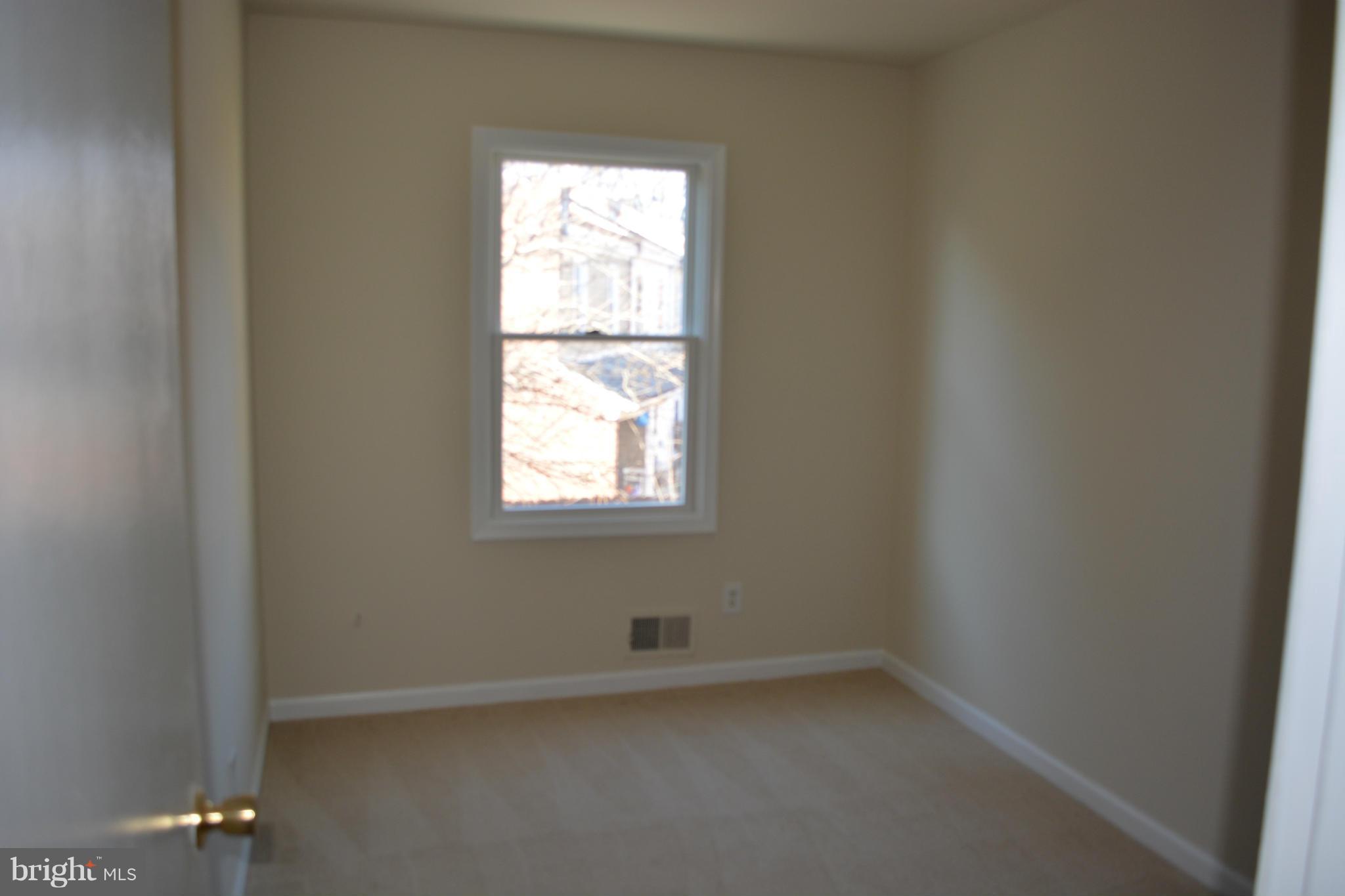 9864 Buckner Road Manassas, VA 20110 - Photo 9 of 16 Bedroom