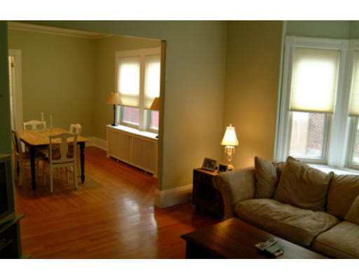 88 Manet Road Newton, MA 02467 - Photo 2 of 10