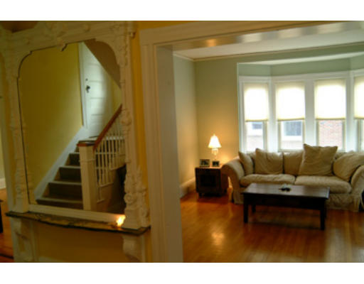 88 Manet Road Newton, MA 02467 - Photo 5 of 10