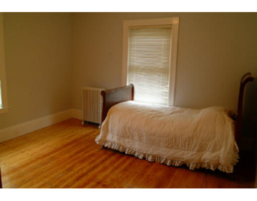 88 Manet Road Newton, MA 02467 - Photo 8 of 10
