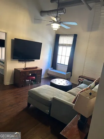 $2,000 | 269 North Hull Street, Unit 202, Athens, GA 30601