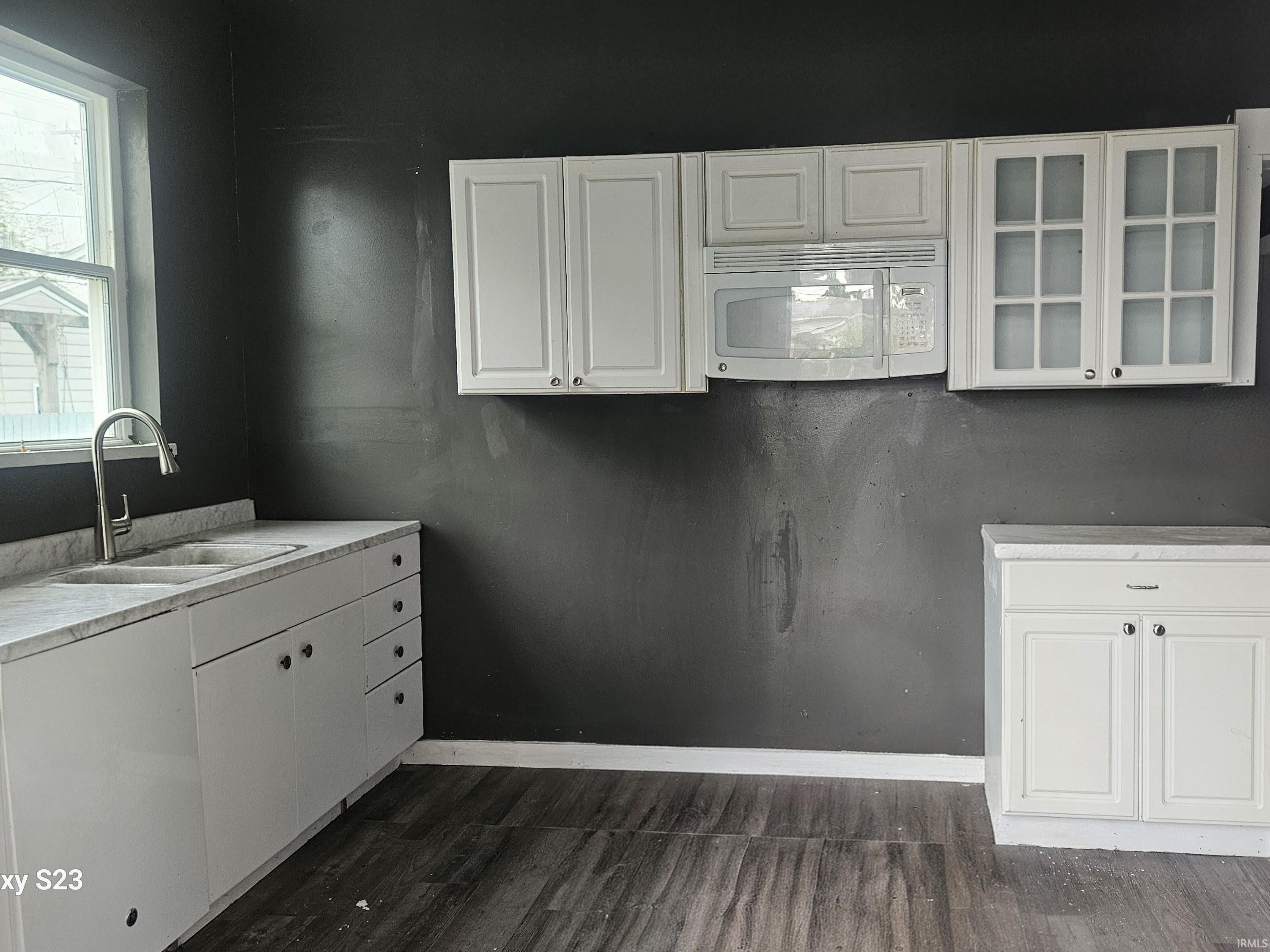 336 West 3rd Street Peru, IN 46970 - Photo 4 of 27