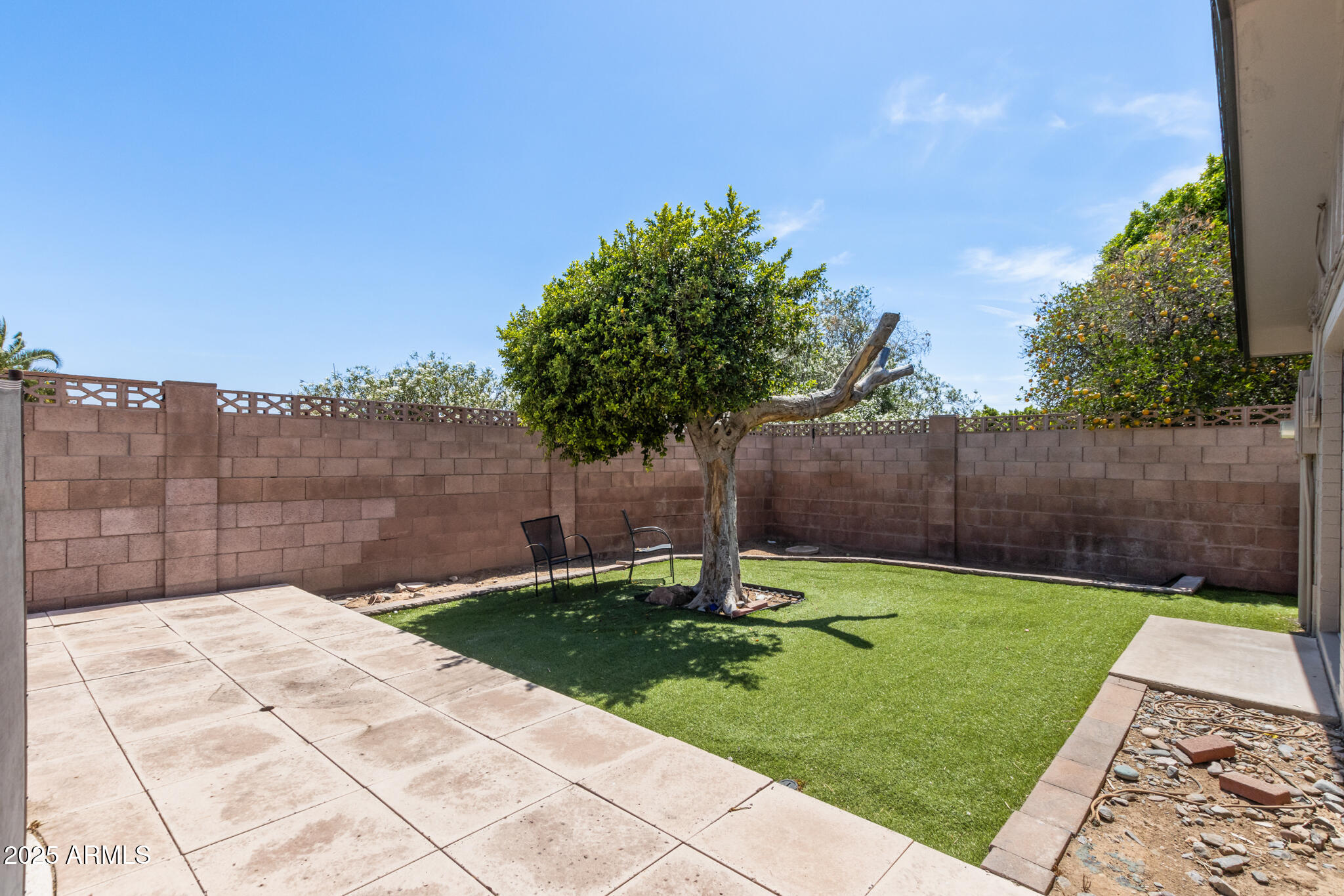 1911 East Lawrence Road Phoenix, AZ 85016 - Photo 44 of 49 a backyard of a house