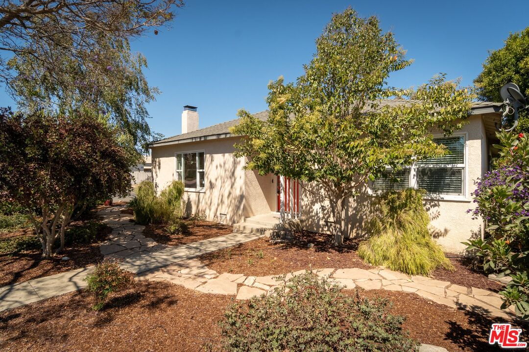 722 South McClelland Street Santa Maria, CA 93454 - Photo 26 of 27 a view of a house with a yard