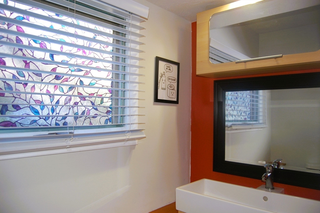 9 Harding Street Leicester, MA 01611 - Photo 28 of 28